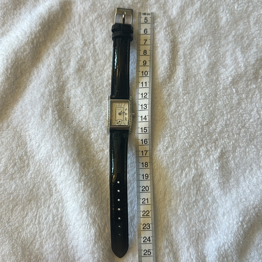 Rectangular Silver And Black Watch - image 7